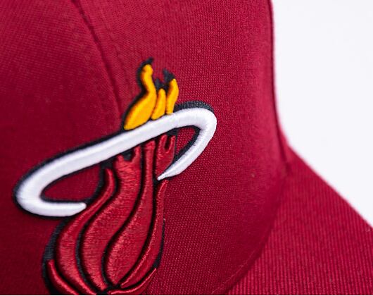 Mitchell & Ness Team Ground 2.0 Snapback Miami Heat Maroon Cap