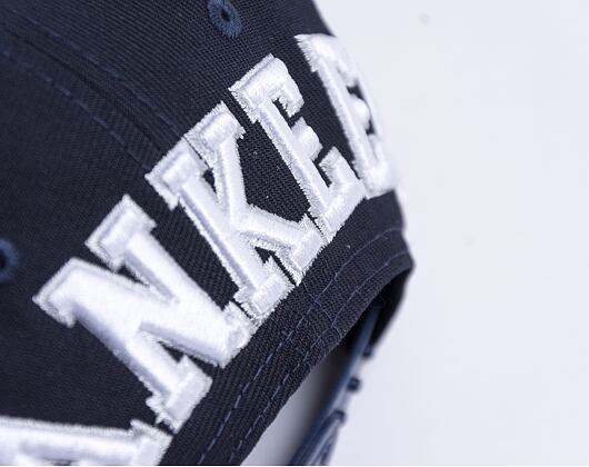 New Era 9FIFTY MLB Team Arch New York Yankees Snapback Team Color Cap