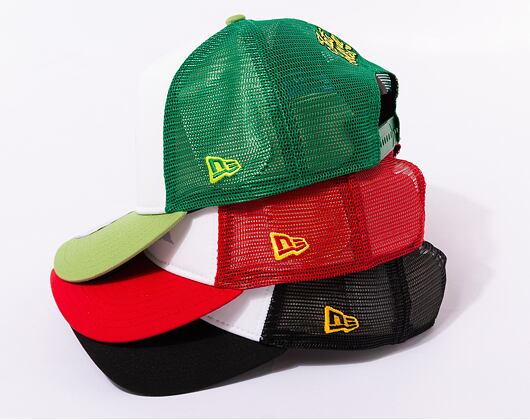 Kšiltovka New Era 9FORTY A-Frame Trucker Character Looney Tunes Daffy Duck Scarlet