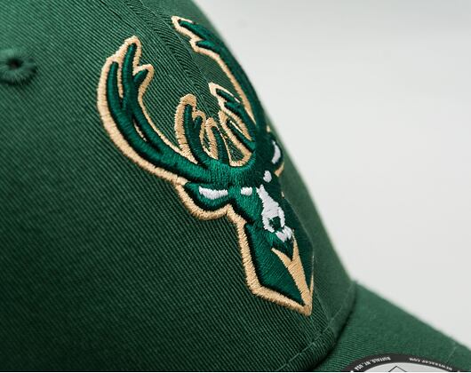 Kšiltovka New Era 9FORTY NBA Team Side Patch Milwaukee Bucks Mountain Pine Green / Black