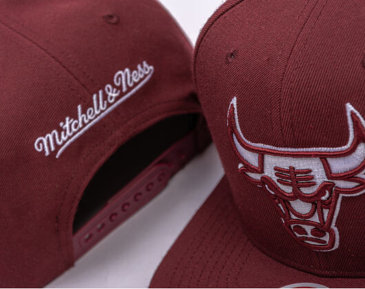 Cap Mitchell & Ness - NBA Fashion Basic Snapback - Chicago Bulls - Dark Purple