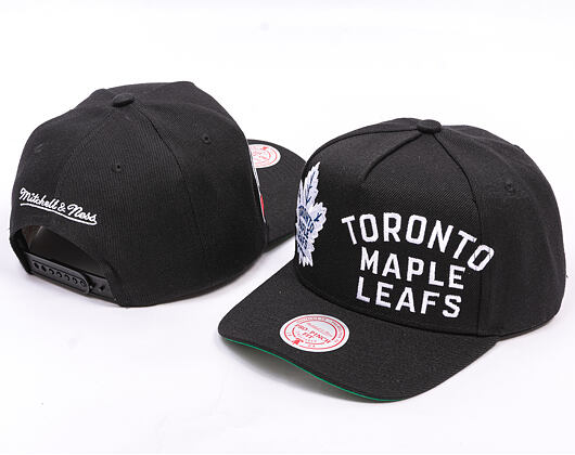 Kšiltovka Mitchell & Ness - NHL Busted Pro - Toronto Maple Leafs - Black