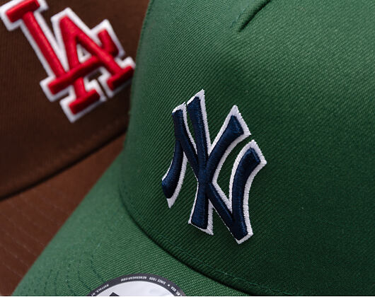 Cap New Era - MLB Outline Script 9FORTY A-Frame - NY Yankees - Cilantro Green
