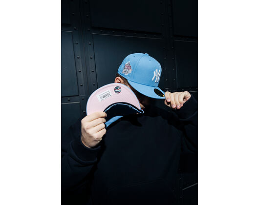 New Era - MLB Seasonal 59FIFTY - NY Yankees - Sky Blue / Pink UV