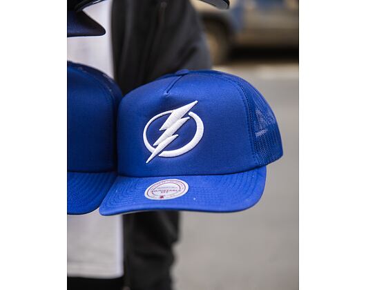 Mitchell & Ness - Tampa Bay Lightning - Evergreen Trucker - Blue