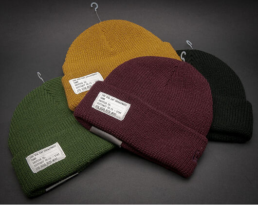 New Era Lightweight Patch Maroon Winter Beanie