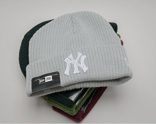 New Era Fisherman Felt Chicago Cubs Maroon Winter Beanie