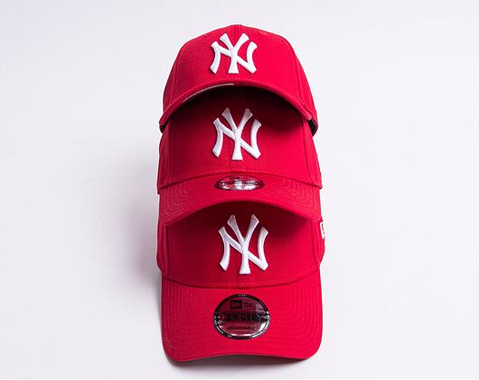 New Era 9FORTY MLB League Basic New York Yankees Strapback Scarlet / White Cap