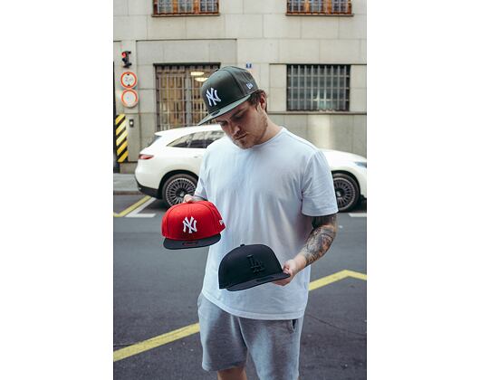 New Era 9FIFTY MLB Color New York Yankees Snapback New Olive/Optic White Cap