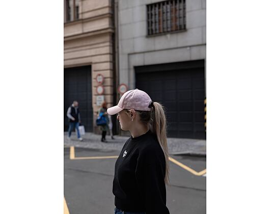 Dámská kšiltovka New Era 9FORTY Womens MLB Monogram New York Yankees Pale Rose