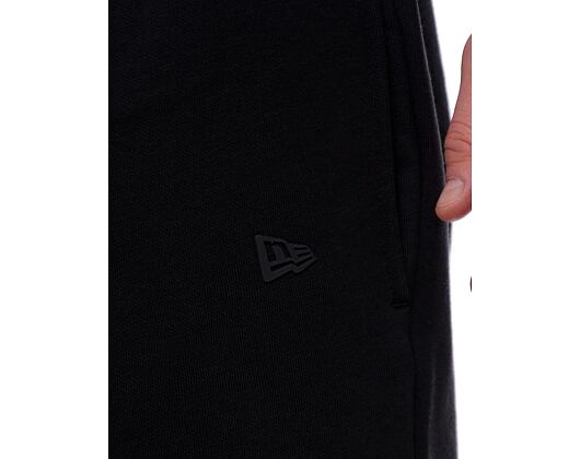 Tepláky New Era - Tech Flag Sweatpants - Black