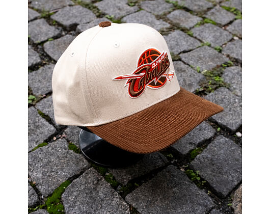 Kšiltovka Mitchell & Ness - Tawny Pro Crown - Cleveland Cavaliers - Sand/Brown