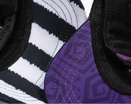 Kšiltovka Capslab - Beetlejuice trucker