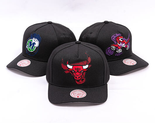 Cap Mitchell & Ness - NBA Tilted Pro Snapback - Chicago Bulls - Black