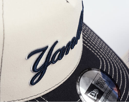 Cap New Era - MLB City Icon 9FORTY A-Frame - NY Yankees - Cream / Navy
