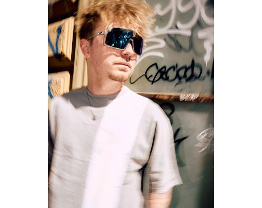 Tee Oakley - Reserve Momento Tee - Cement
