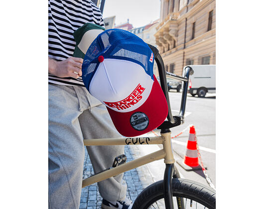 Cap New Era - Foam Trucker 19TWENTY - Stranger Things - Blue