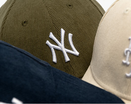 Cap New Era - MLB Soft Cord 9FORTY - NY Yankees - New Olive