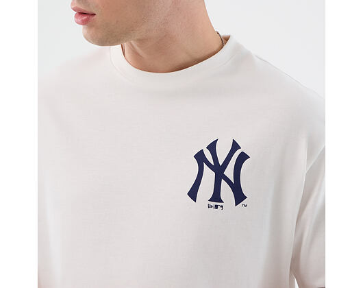 Tee New Era - MLB Cap Graphic Oversized Tee - NY Yankees - White