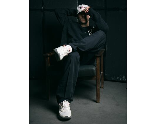 Sweater New Era - Branded Seasonal Knit Sweater - Navy