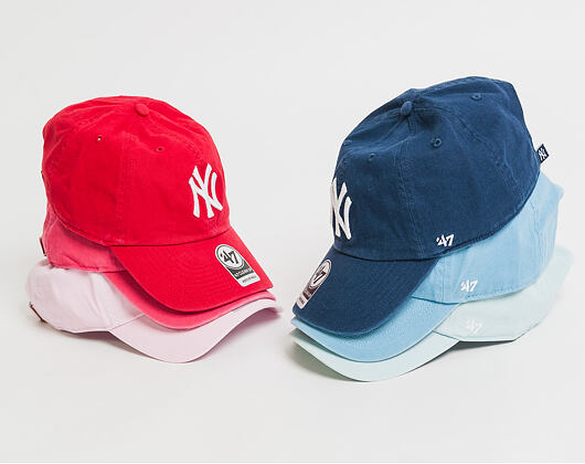 '47 Brand New York Yankees Clean Up Berry Strapback Cap