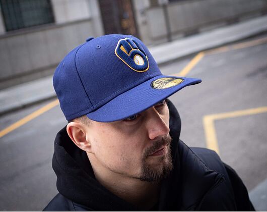 New Era 59FIFTY MLB Authentic Performance Milwaukee Brewers Fitted Team Color Cap