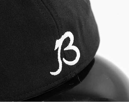 New Era 39THIRTY NFL22 Sideline Chicago Bears Black / White Cap