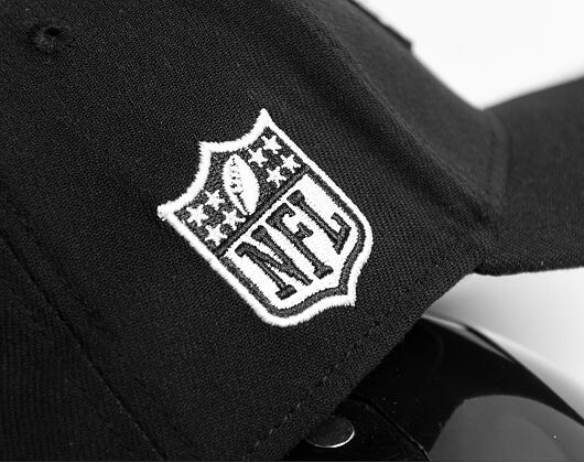 New Era 39THIRTY NFL22 Sideline Green Bay Packers Black / White Cap