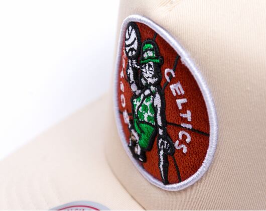 Kšiltovka Mitchell & Ness - Boston Celtics - Evergreen Trucker Hwc - Off White
