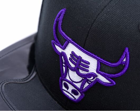 Kšiltovka Mitchell & Ness - Chicago Bulls - Day 11 Snapback - Black-White