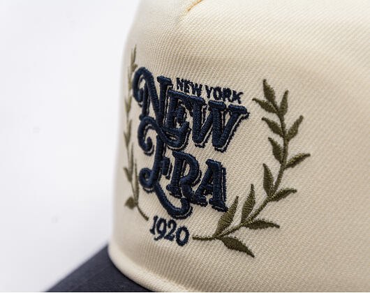 Kšiltovka New Era - Branded Heritage Graphic GOLFER - Ivory / Navy