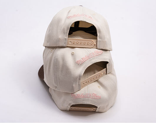 Kšiltovka Mitchell & Ness - Blush Sand Classic Red - Chicago Bulls - Sand/Brown