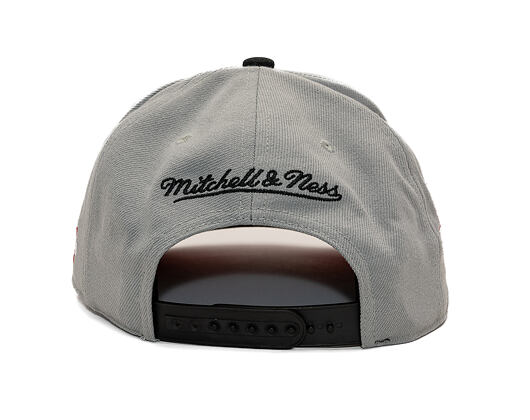 Kšiltovka Mitchell & Ness - NBA Core Iii Pro Bulls - Chicago Bulls - Black-Grey