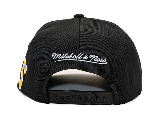 Kšiltovka Mitchell & Ness - NHL Busted Pro - Boston Bruins - Black