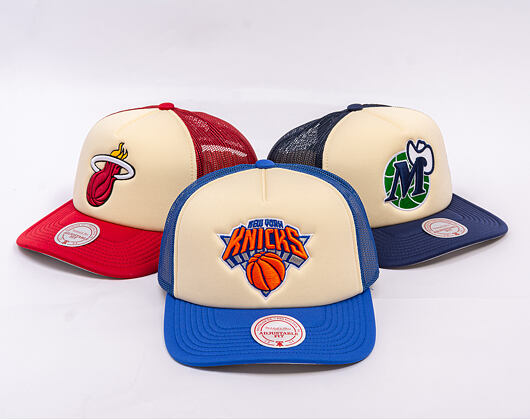 Kšiltovka Mitchell & Ness - NBA Vintage Block Trucker - New York Knicks - Cream