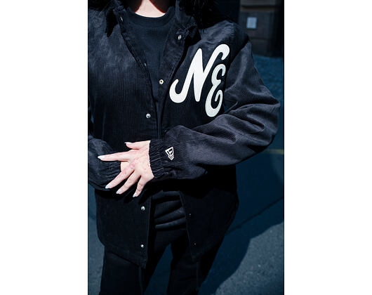 Jacket New Era - Branded Cord Coach Jacket - Black
