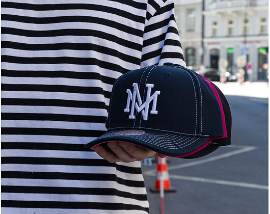 Cap Mitchell & Ness  - Branded Baseline -Pro Crown Snapback - Royal