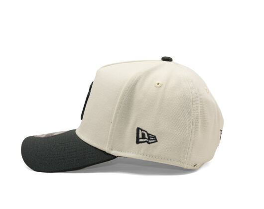 Cap New Era - MLB "2 Tone" 39THIRTY - NY Yankees - Chrome White / Steel