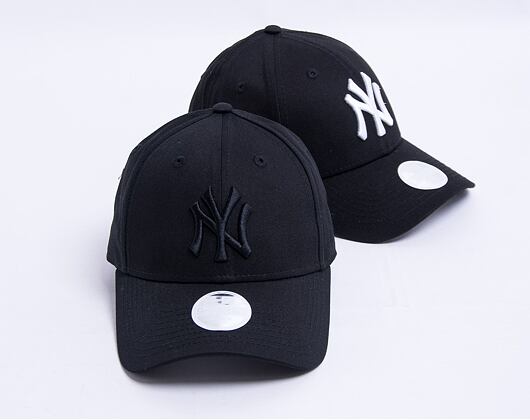 New Era 9FORTY Womens MLB Essential wmns New York Yankees Strapback Black / Black Womens Cap