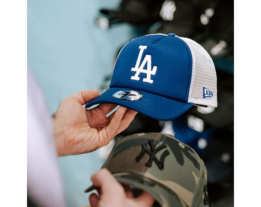 New Era 9FORTY Clean Trucker Los Angeles Dodgers Snapback Light Royal / Optic White Cap