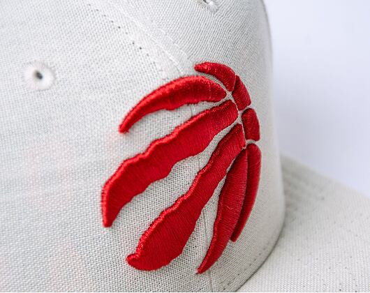 Mitchell & Ness Cut Away Snapback Nba Toronto Raptors Off White Cap