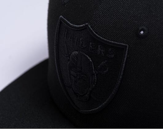 Kšiltovka New Era - NFL Black on Black 59FIFTY - Las Vegas Raiders - Black