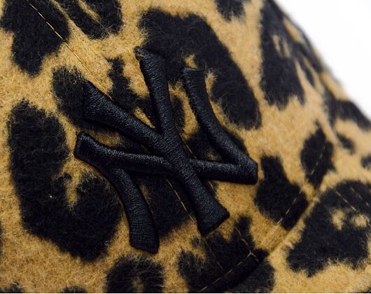Dámská Kšiltovka New Era 9FORTY Womens MLB Leopard New York Yankees Leopard Camo / Black