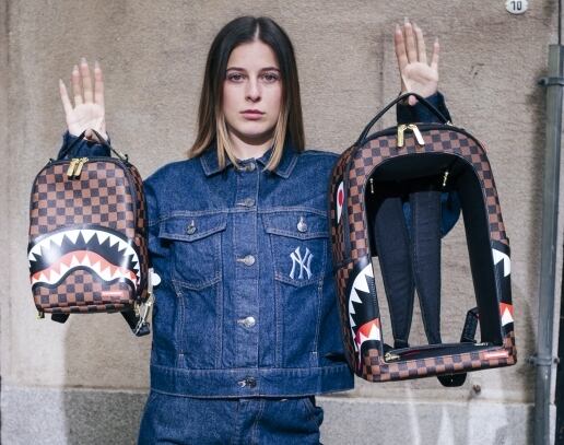 Sprayground - Sharks In A Hole In Paris Dlxsv Backpack