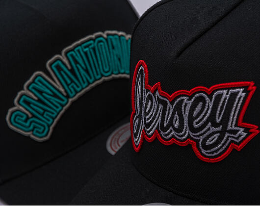 Kšiltovka Mitchell & Ness - NHL Class Act Pro - New Jersey Devils - Black