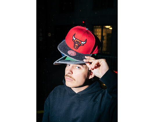 Kšiltovka Mitchell & Ness - NBA Denim Patchwork - Chicago Bulls - Red