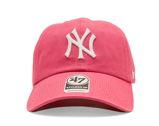 '47 Brand New York Yankees Clean Up Berry Strapback Cap