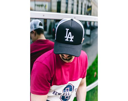 New Era 9FORTY Clean Trucker Los Angeles Dodgers Snapback Black / Optic White Cap
