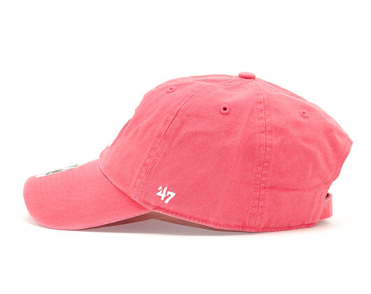 '47 Brand New York Yankees Clean Up Berry Strapback Cap