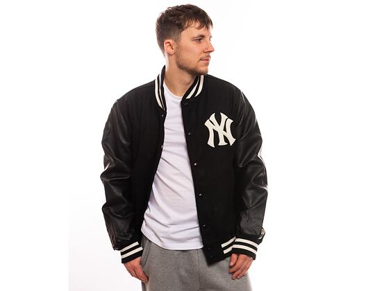 Bunda New Era MLB World Series Varsity Jacket New York Yankees Black / Off White